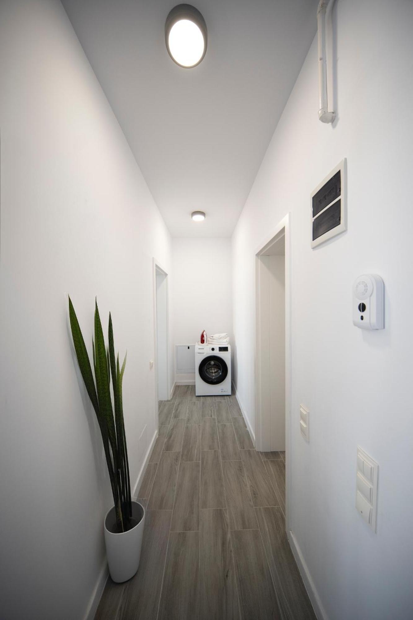 Apartment Vs Bukarest